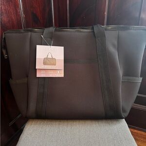 BNWT Serra Neoprene Duffle - black